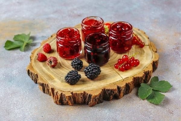 Evde Yapabileceğiniz Lezzetli Şekersiz Reçel Tarifleri